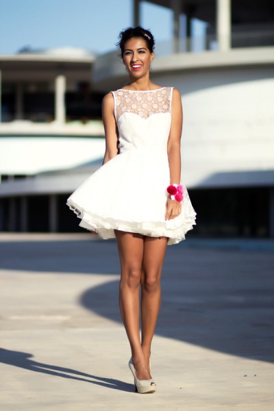 White-short-dresses-for-every-occasion-10
