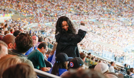 Celebrities-at-the-final-FIFA-World-Cup-championship-7