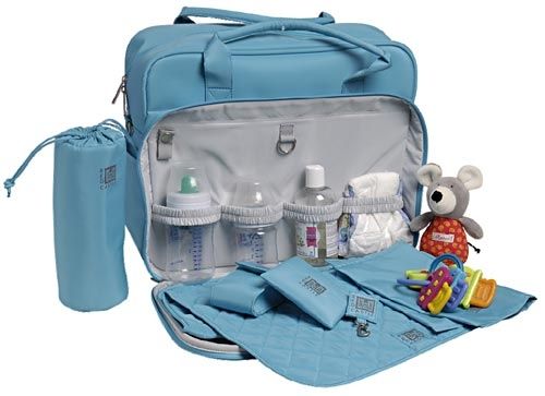 What to Put in a Diaper Bag - Women Daily Magazine