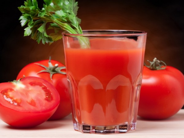 Nutrition-Facts-and-Health-Benefits-of-Tomatoes-2