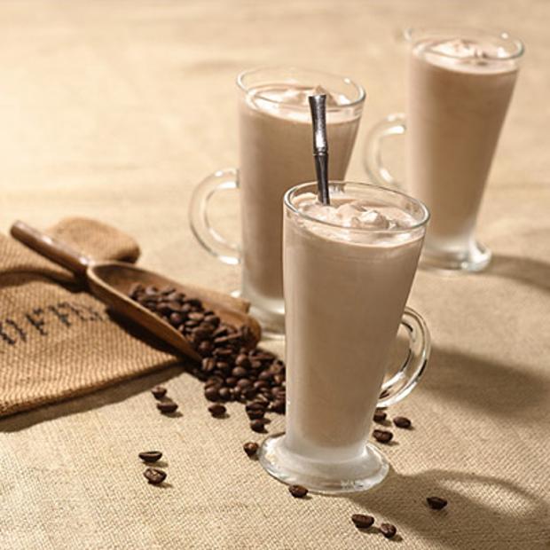 Instant-Coffee-Protein-Smoothie-1