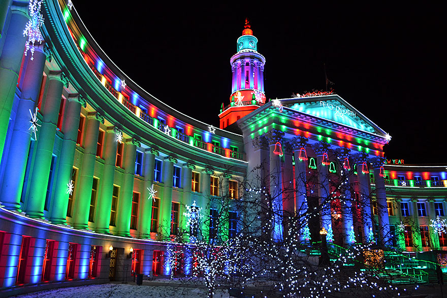The Best Christmas Lights From Around The World - Women ...