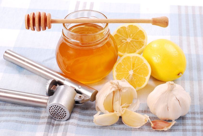Honey-and-Lemon-For-Cough-Relief-1