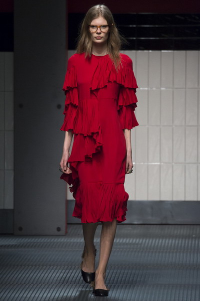 London-and-Milan-Fashion-Week-Fall-Winter-2015-Collections-21