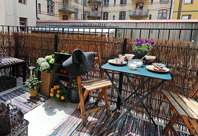 Amazing-Decorating-Ideas-for-Small-Balconies-9