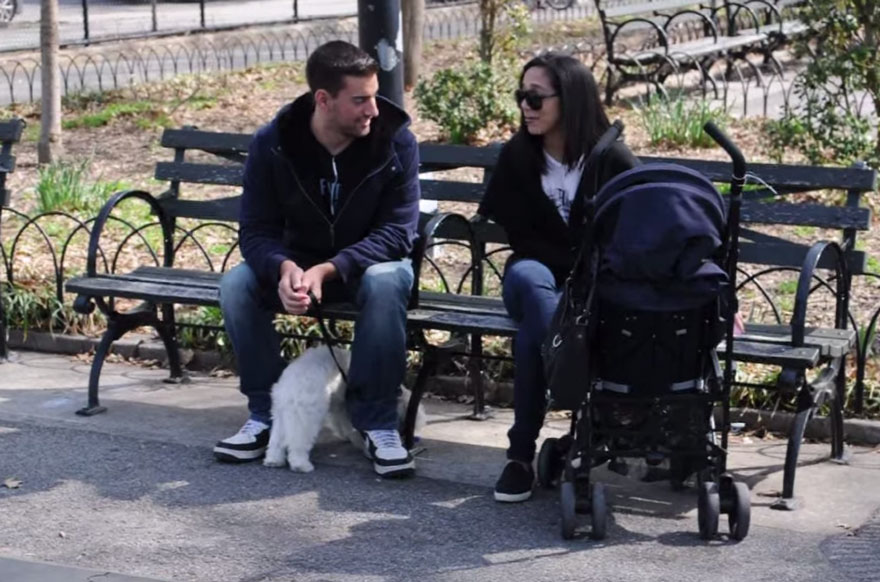 Shocking-Social-Experiment-How-Easy-It-Is-for-a-Stranger-to-Abduct-Your-Child-1