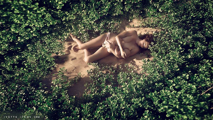 Breastfeeding-Goddesses-The-Beauty-of-Public-Breastfeeding-7