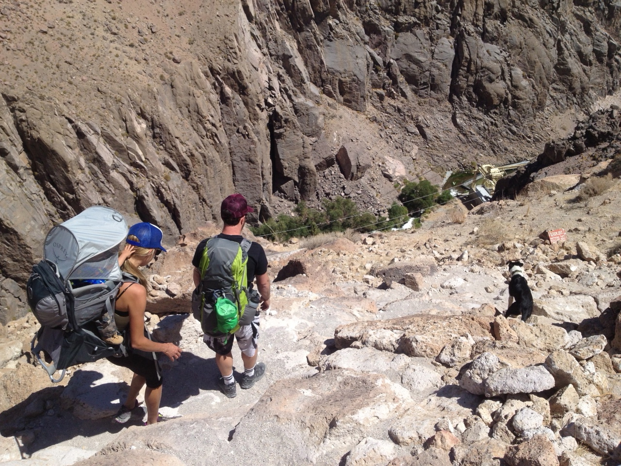 The-3-Year-Old-Boy-Who-Has-Hiked-More-Than-300 miles-10