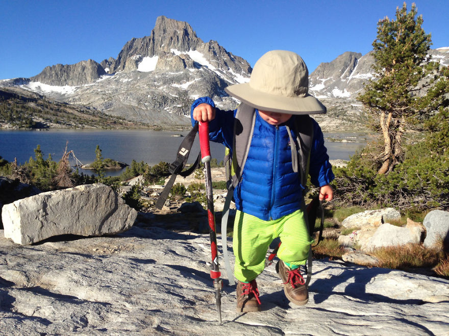 The-3-Year-Old-Boy-Who-Has-Hiked-More-Than-300 miles-7