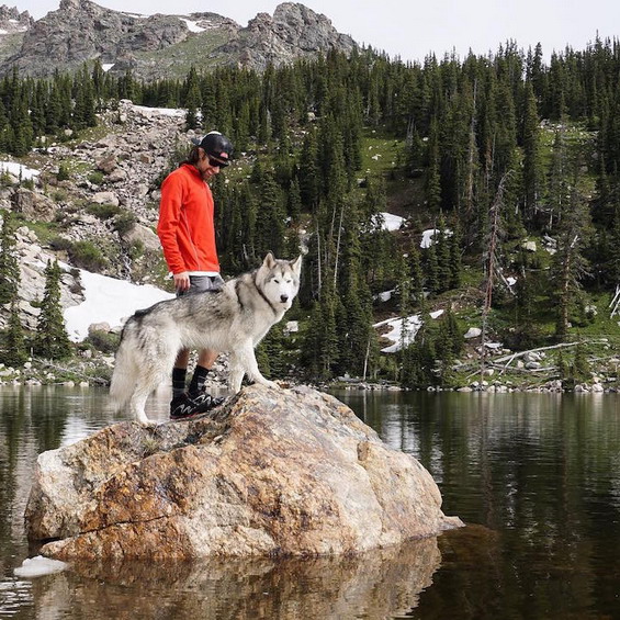 Wonderful-Photos-of-a-Man-Who-Has-Amazing-Traveling-Adventures-With-His-Dog-20