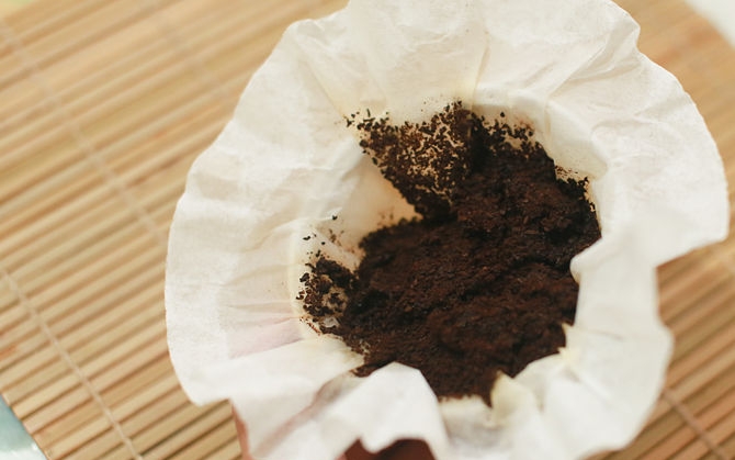 After-Reading-This-You’ll-Never-Throw-Away-Again-Your-Coffee-Grounds-1