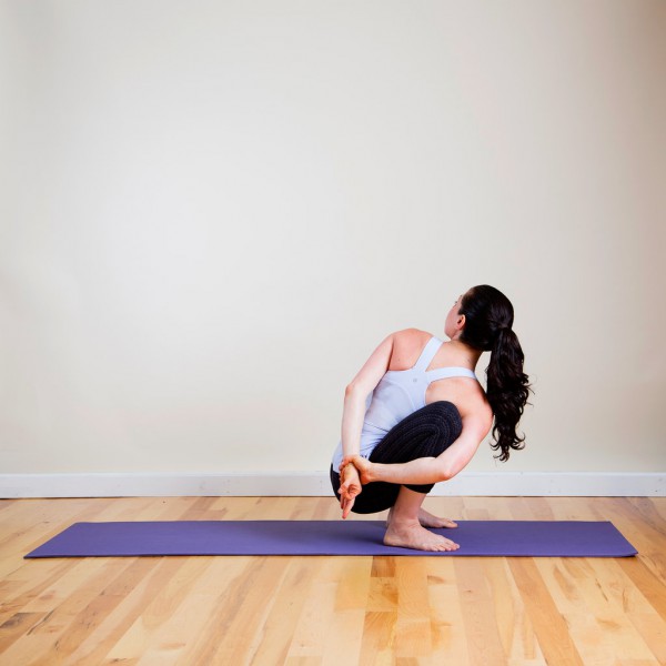 10 Yoga Poses That Will Help You Get Firm and Lean Thighs Women Daily