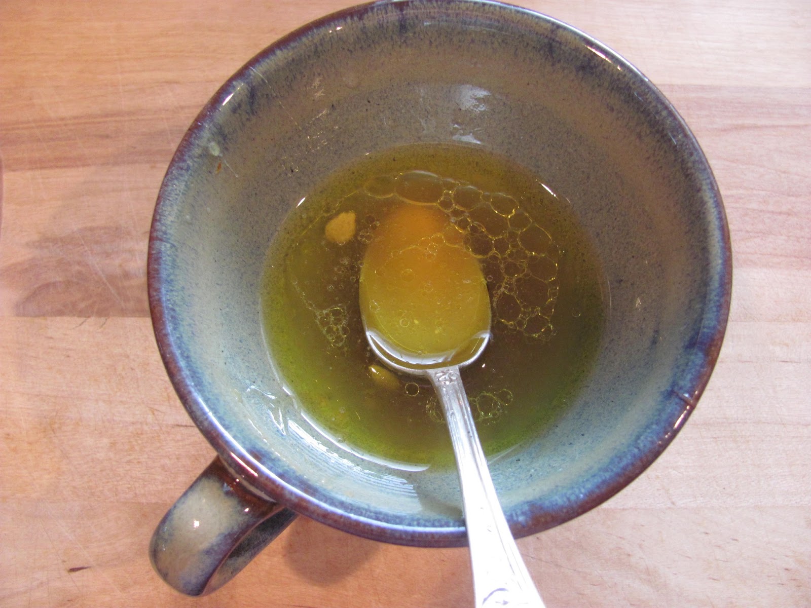 Always-Start-Your-Day-With-This-Incredible-and-Extra-Healthy-2-Ingredient-Remedy-1