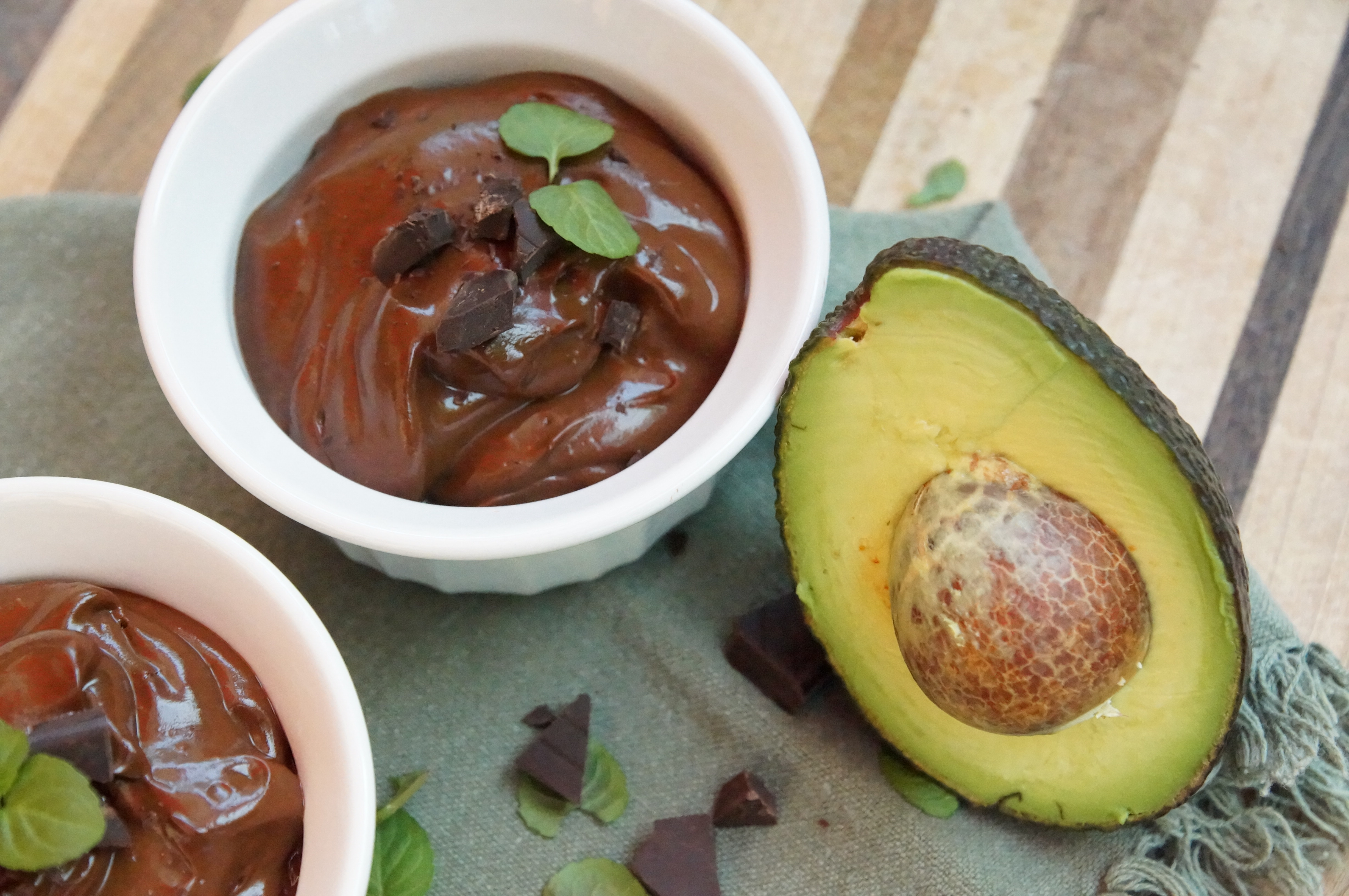 Avocado-Pudding-Recipe-It-Boosts-Metabolism-Fights-Disease-and-Balances-Hormones-1
