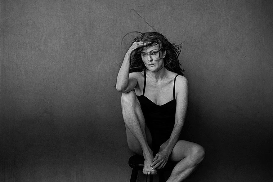 pirelli-2017-calendar-shows-the-true-beauty-of-older-celebrities-without-any-photoshop-8