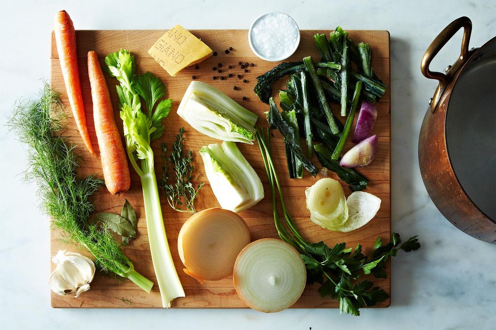 3-simple-ways-to-make-your-own-vegetable-broth-1