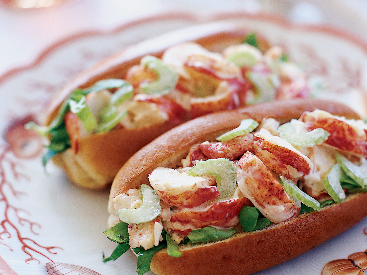 5 Delicious Variations on the Classic Lobster Roll Women Daily Magazine