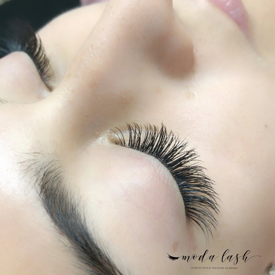Eyelash Extensions for Beginners Everything You Wanted to Know Women