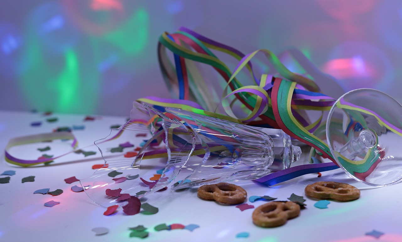 accidentally eat glass