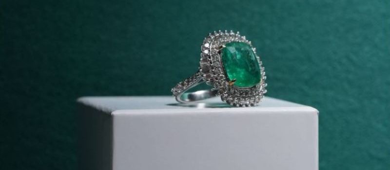 emerald jewelry