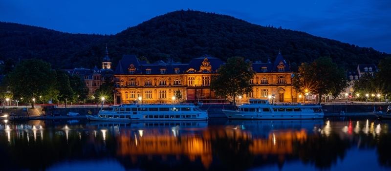 Luxury Hotel